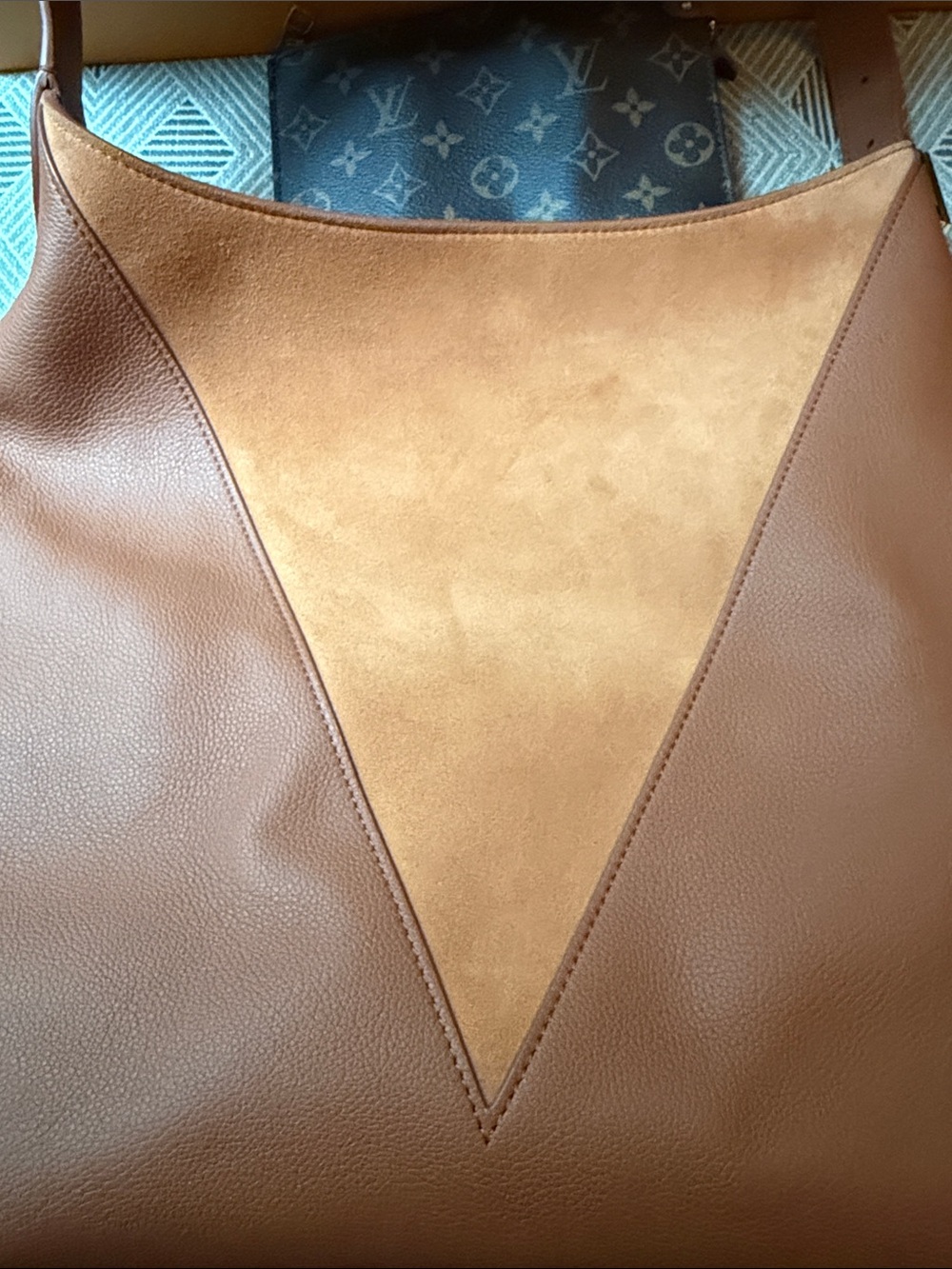 NWT Authentic Louis Vuitton Low Key Suede Hobo MM - Picture 8 of 11